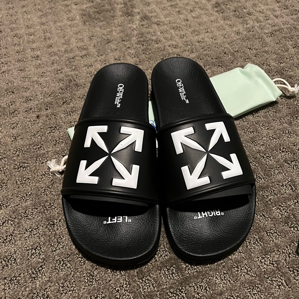 Off-White Arrow Pool Slide Sandal (Men)
